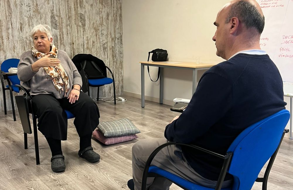 f2320b67-2f93-44f6-8dda-859721800cf0(1)